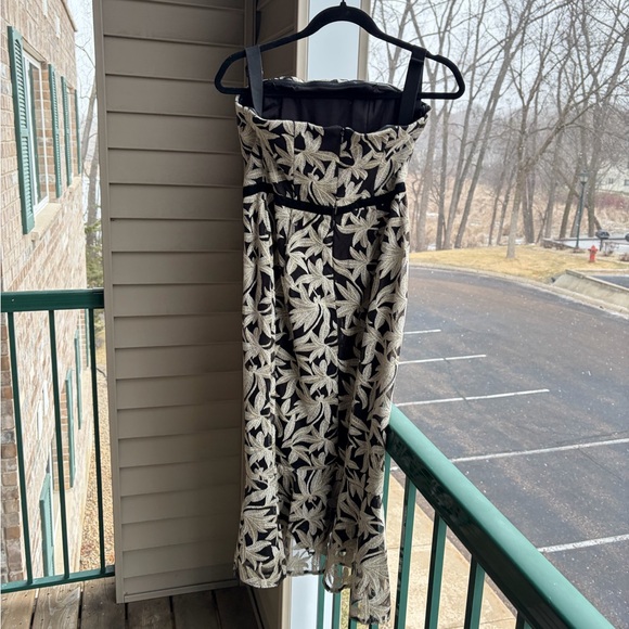 🆕✨Sam Edelman Strapless Black&Gold Embroidered Midi Dress Cocktail Party XS 0–2 - Picture 5 of 14